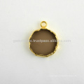 Atacado Fine Quality Smoky Quartz Slice Gemstone Bezel Charm, Micron Gold Plated Sterling Silver Bezel Connector and Charm